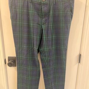 Vineyard Vines Men's Plaid Chinos in Green and Blue